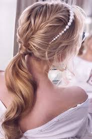 For this 5 minute ponytail hair routine i'll be showing you the steps i take to up my ponytail hairstyle game. 94 Different Ponytail Hairstyles To Fit All Moods And Occasions