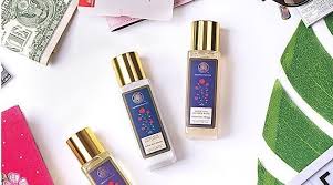 Well, clean beauty products are simply those products that are free from harmful chemicals, parabens, and toxins. 11 Best Organic Skincare Brands In India 2021