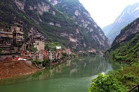 Its population is approximately 400,000 of which a large portion is ethnic korean. Yanjin Zhaotong Travel Guide Yanjin Zhaotong Attractions Yanjin Zhaotong Tours Yanjin Zhaotong Photos Yanjin Zhaotong Maps Yanjin Zhaotong Travel Tips Yanjin Zhaotong Weather Yanjin Zhaotong Accommodation Yunnan Exploration Yunnan Travel Yunnan