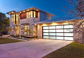 A reimagined take on a classic design is a great choice for an exterior wall light on a contemporary home. Outdoor Lighting 6 Inspiring Ideas 60 Amazing Photos Home Interior Design Kitchen And Bathroom Designs Architecture And Decorating Ideas