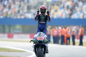 Fabio quartararo (born 20 april 1999) is a french grand prix motorcycle rider, who currently competes in the moto3 class for leopard racing. Eom7gpd8elxasm