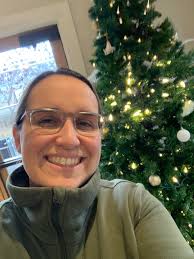 Hello everyone. My name is Krista and I took the water marbling program  thru mayu silk art and have been teaching and creating over the last 7  years. I'm working