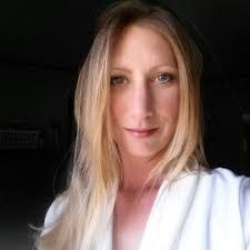 Teresa Busch's Instagram, Twitter & Facebook