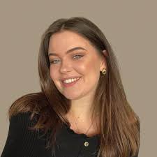 안녕! 그리스 출신 그래픽 디자이너! 여기에서 내 포트폴리오를 확인하세요: www.myrtopapazisi.gr