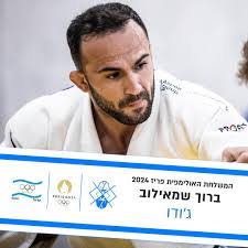 Ron Aharon's Instagram, Twitter & Facebook