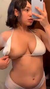 Fantastic Babe Shows Body In Public | MOTHERLESS.COM ™