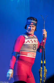 Morten ramm har bidratt med sin egen sang om fotball vm 2014. Latterlig Kveld I Kultursalen Kandusi
