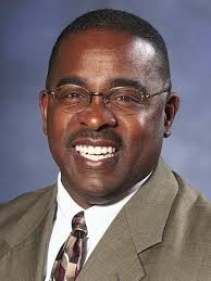 Trips, meals and headphones: Carden, Klug rack up parks expenses