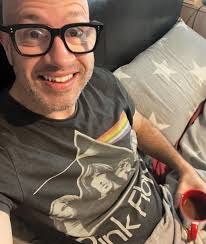 Watching Wrestlemania in bed with a coffee and a Kitkat. Happy Easter,  everyone! 🐣