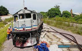 Check spelling or type a new query. Kereta Api Tergelincir Di Segamat Semua Penumpang Selamat My Tv Online
