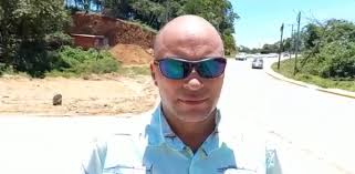 Regidor municipal Milton Juarez se reúne con los representantes del  patronato de Isla Bonita para escuchar las problemática que presenta la  comunidad