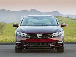 Фотографии и обзор Honda FCX Clarity