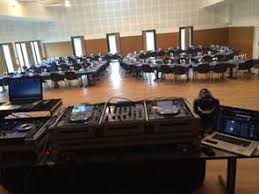Dj professionnel à paris et dj essonne, dj paris et dj île de france. Dj Essonne 91 Animation Pro Soiree Mariage Anniversaire