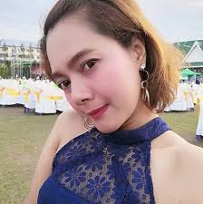 Are there trusted brokers in the Philippines that accept online banking  payments?