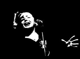 Notre Dame De Paris Le Temps Des Cathédrales Paroles Ne Me Quitte Pas Paroles Edith Piaf Best Songs Parole