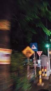 Gambaran dari tarian ini merupakan kelembutan tuan rumah dalam menyambut dan menghormati tamu. Pinterest Narayani Abstrak Foto Kolase Dinding Fotografi Malam