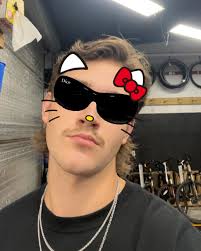 Brian Eitniear (@eitniear_) • Photos et vidéos Instagram