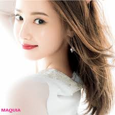 沢尻エリカはなぜこんなに美しいのか メイク好き が一周してたどりついた 今 出かける予定もないのに ふと思い立ってがっつりメイクしてみたり 海外の人がメイクしている動画を見るのも好き この仕事についていなかったらメイクアップアーティスト 女の子の