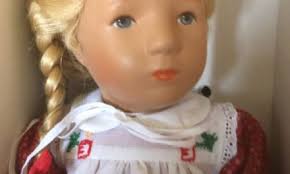 Defying Gravity: Will Disney dolls soar with 'Mary Poppins Returns'?