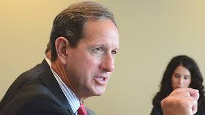 AGL Resources Chairman and CEO Somerhalder retiring