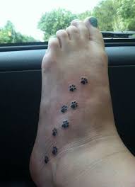 Zákaznická podpora:+420 602 477 577 starosta@pejskovice.cz. 64 Ideas Tattoo Foot Heart Dog Paws Foot Tattoos Dog Tattoos Pawprint Tattoo