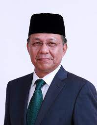 The 18th and current menteri besar of johor is dato' ir. Portal Rasmi Dewan Negeri Johor