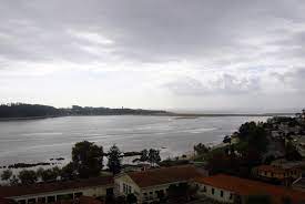 It offers free wifi in all areas. Visit Porto Miradouro Capela De Santa Catarina E Senhora Dos Anjos