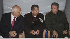 Hulusi akar'ın eşi ve çocukları : Genelkurmay Baskani Akar Dan Sehit Evine Taziye Ziyareti