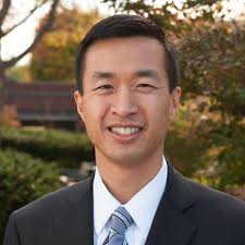 Vince Lau (@ImmigrationUSA)