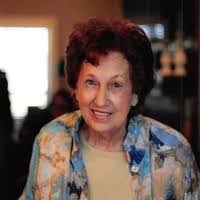 Traci Sasser's Instagram, Twitter & Facebook