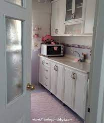 Mutfak dolabı boyama ,deri ve fayans boyama. Mutfak Dolabi Boyama Mutfak Dolaplari Mutfak Mutfak Dolabi