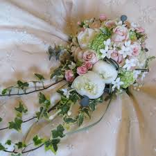 A photo of a very beautiful bouquet of roses. Jacaranda Bridal Bouquets Gallery