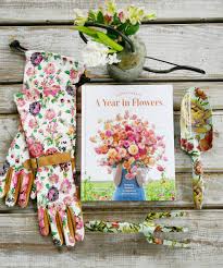 Check spelling or type a new query. Floret Farm S A Year In Flowers Giveaway Home Is Where The Boat Is