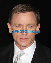 Happy Birthday to Timothy Dalton who played 007 in THE LIVING DAYLIGHTS and  LICENCE TO KILL. Who can identify the rifle he is using in the photo above?  Hint: It is extremely