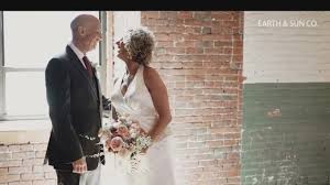 On november 2, 2019, however, elaine finally announced that she tied the knot with derron. Ct Husband With Alzheimer S Proposes To Wife Of Over A Decade Wedding Planner Daughter Organizes Vow Renewal Wwlp