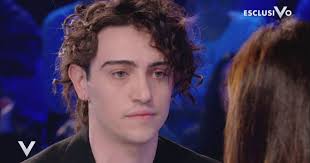 Una manovra azzardata in cui ci ha rimesso la vita la. Michele Bravi Accolta La Richiesta Del Legale Il Cantante Patteggia Un Anno E Sei Mesi Per Omicidio Stradale Libero Quotidiano