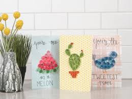Since quilling is still so little known, most craft stores don't sell tools or strips. How To Make Punny Paper Quilling Cards For Mother S Day Hgtv