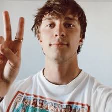 Deviant King by Rina Kent