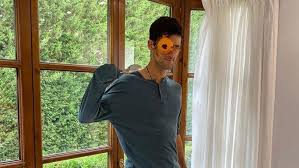 Ημερομηνια δε 01/03/2021 τρ 02/03/2021 τε 03/03/2021 πε 04/03/2021 πα 05/03/2021 σα 06/03/2021 ky 07/03/2021 δε 08/03/2021 τρ 09/03/2021 τε 10/03/2021 πε 11/03/2021 πα 12/03/2021 σα 13/03/2021 ky 14/03/2021 δε 15/03/2021 τρ 16/03/2021 τε 17/03. Koronoios O Kapten Xoyk Synanthse Ton Nobak Tzokobits Pic Sportime