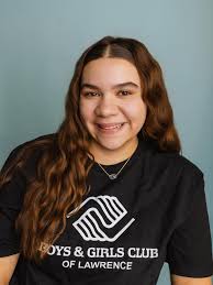 When summer hits, Phil and Lauren Mitchell, with kids Olive, Milo, and  Birdie get busy! The family spend the season all across Lawrence. Check out  their Seasonal Essentials (like hitting @tadsshavedice on