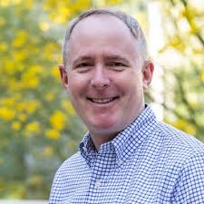 How to Become a Director of Support: A Guide