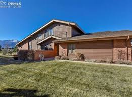 Located in colorado springs, within 4.1 km of garden of the gods and 11 km of palmer park, mecca motel provides accommodation with a seasonal outdoor. 1102 Hill Cir Colorado Springs Co 80904 Zillow