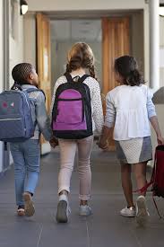 The 1 Foolproof Hack I Use To Keep My Kids From Melting Down At School Pickup Kids Fighting Family Outing Kids