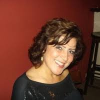 Florence Alvarez's Instagram, Twitter & Facebook