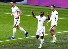 Zo ging engeland onderuit tegen tsjechië, won frankrijk met veel moeite van ijsland en komt ronaldo. Nhpbkdbtu B9pm