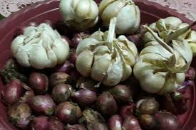 Daftar harga bawang merah 1kg terbaru juli 2021. Harga Bawang Merah Dan Putih Di Malang Naik Drastis Antara News
