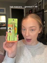 hair mascara… gimmick or actually kinda genius? 👀✨ testing the @garniercan  sleek & shine frizz tamer so you don’t have to 💛 #hairtok #hairmascara  #frizztamer #gimmickornogimmick #drugstorebeauty
