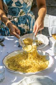 Spaghetti With Creamy Lemon Sauce In 2020 Lemon Spaghetti Lemon Sauce Recipes