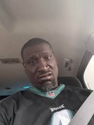 Let's go … E-A-G-L-E-S… opps! I ment CHAMPS!!! Stand up Kelly green 🦅 NSAS  EAUIES FAULAS