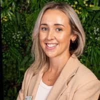 Ursula Stevenson's Instagram, Twitter & Facebook